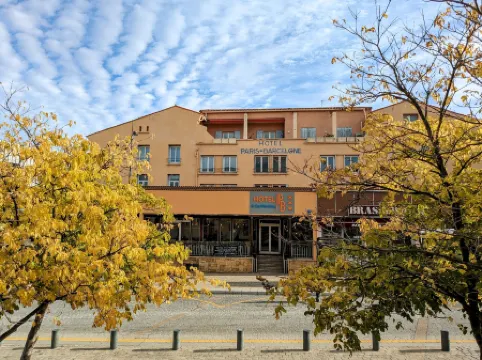 Hôtel & Hostel PB - Paris-Barcelone