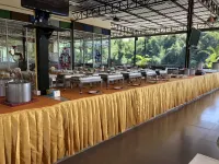 Pechmaneekan Beach Resort Hotels in Amphoe Sai Yok