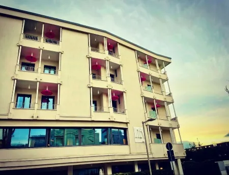 Hotel Ines Отели в г. Gabicce Mare