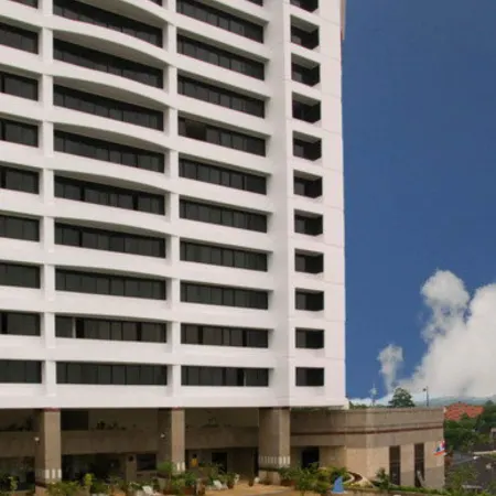 Thumrin Thana Hotel