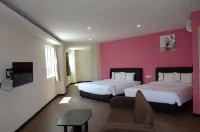 Riverview Hotel Hotel di Bahau