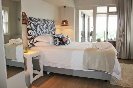 Village Square 6 Отели в г. Битоу