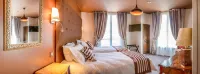 Brit Hotel Privilege Lisieux - la Villa des Arts - bar
