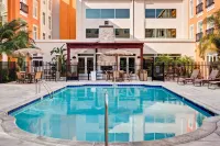Embassy Suites by Hilton Valencia Hôtels à : Santa Clarita