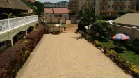 United Motel Entebbe - Lemmikkieläimet sallittu