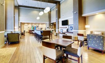 Hampton Inn & Suites Milwaukee West