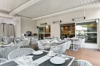 全球阿西斯&加拉太住宿