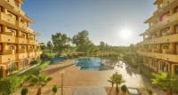 Ilunion Golf Badajoz - С бассейном
