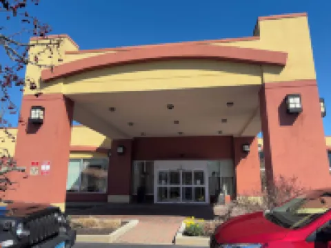 Hamden Hotel and Suites – Hamden New Haven Hotéis em 