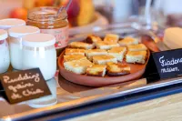 Le Saint Erasme, Hotel Eco Friendly - sarapan