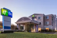 Holiday Inn Express 布蘭福德 - 紐黑文 住宿飯店