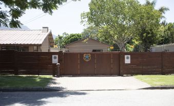 Antiqua Guest House
