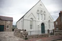 Y Capel Guest House Hotels in 