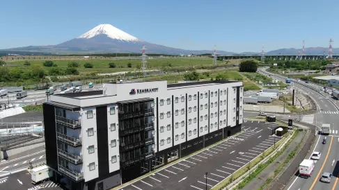 Rembrandt Style Gotemba Komakado