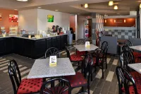 Quality Inn Near Parc Natchitoches - breakfast