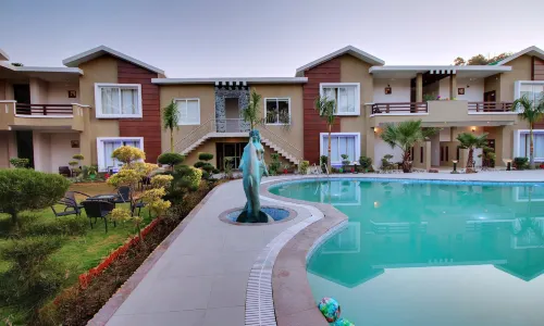 Maulik Mansion Resort