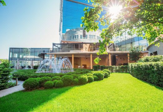 더 빌트모어 호텔 트빌리시