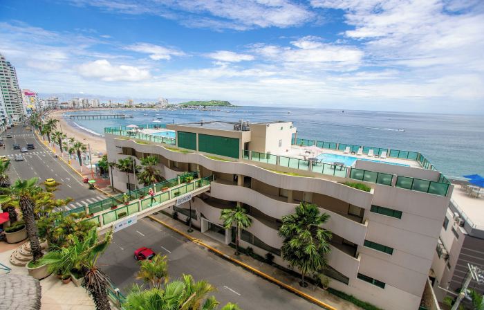 Hotel Colon Salinas
