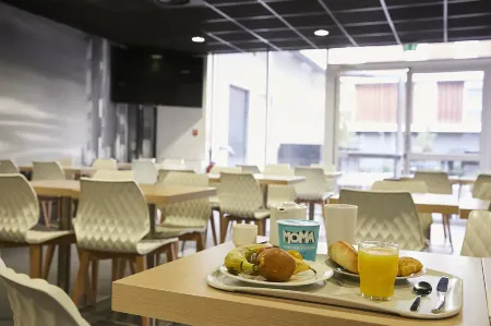 Tulip Inn Massy Palaiseau Residence