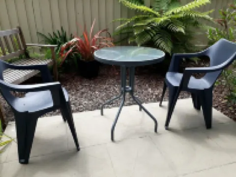 西港水療汽車旅館