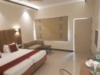 Grand Hotel Hotels in Agra