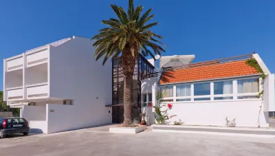 Hotel Ballet School Hotels in Kastel Luksic