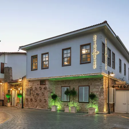 Delight Deluxe Hotel