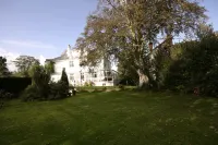 Fines Bayliwick Hotel Hotels in Wokingham