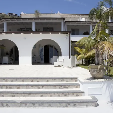 Hotel Mea - Aeolian Charme