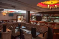 Allingham Arms Hotel - bar