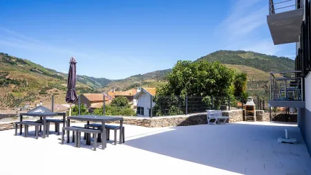 BDouro Accommodation Отели в г. Армамар