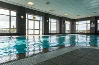 The Golden Jubilee Hotel - Pools