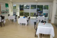 Hotel Kariary - piscina