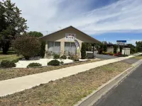 Kaniva Midway Motel Hotels near Australian Pinball Museum