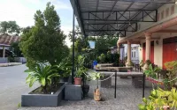 Wisma Reyhan 1 Hotels in Benteng