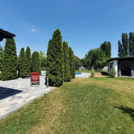 GreenWood Residence