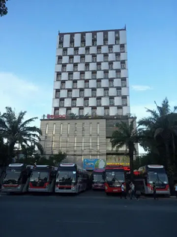 Bac Kinh Hotel Vinh - by BAY LUXURY Hotels near Công viên VSIP Nghệ An