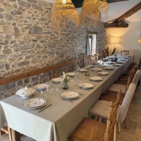 Gîtes au Pied des Cévennes - Domaine les Terres Aoyama
