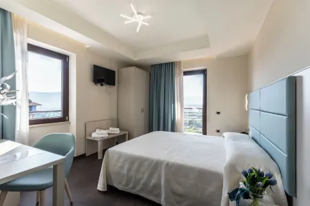 Lual Bleisure Hotel Отели в г. Бовилле-Эрника