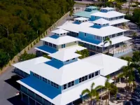 Dolphin Point Villas Hotele w: Key Largo