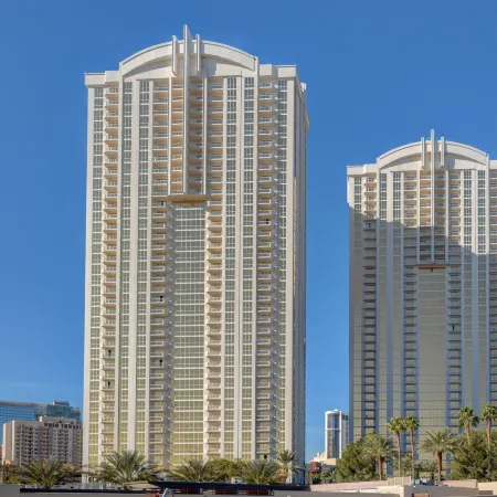 Jet Luxury at the Signature Condo Hotel