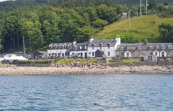 蘋果十字民宿和小木屋