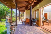 Experience Nature at Brenton on Sea with breakers dolphins and whales