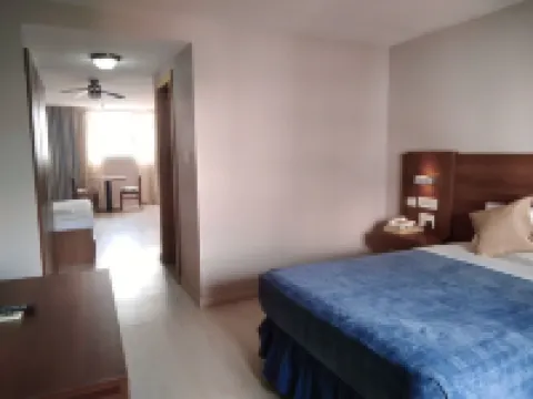 هوتل تاور هاوس سويتس فنادق في 