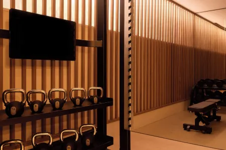 Rosewood Amsterdam Отели рядом с достопримечательностью «Мост Питон»