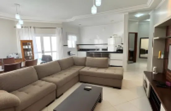 Casa com piscina em Bertioga 1