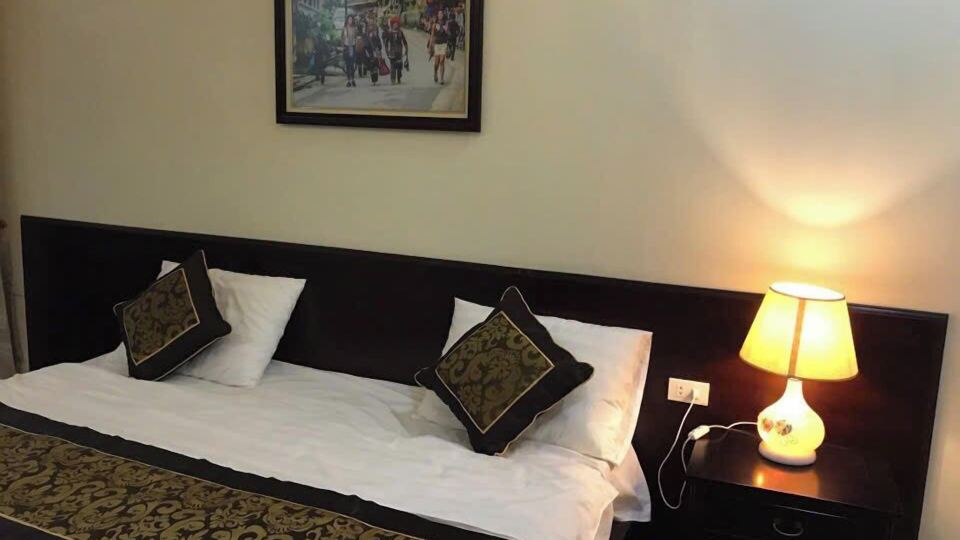Hòa Bình Hotel LC - by BAY LUXURY