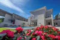 Sintra Dream Garden Villa Near Cascais - Villaer