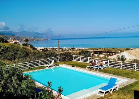 Casa Azul Отели в г. Кастелламмаре-дель-Гольфо