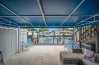 Vista Mar  Scenic 3BR Family Waterfront w Private Dock Hotels in North Miami